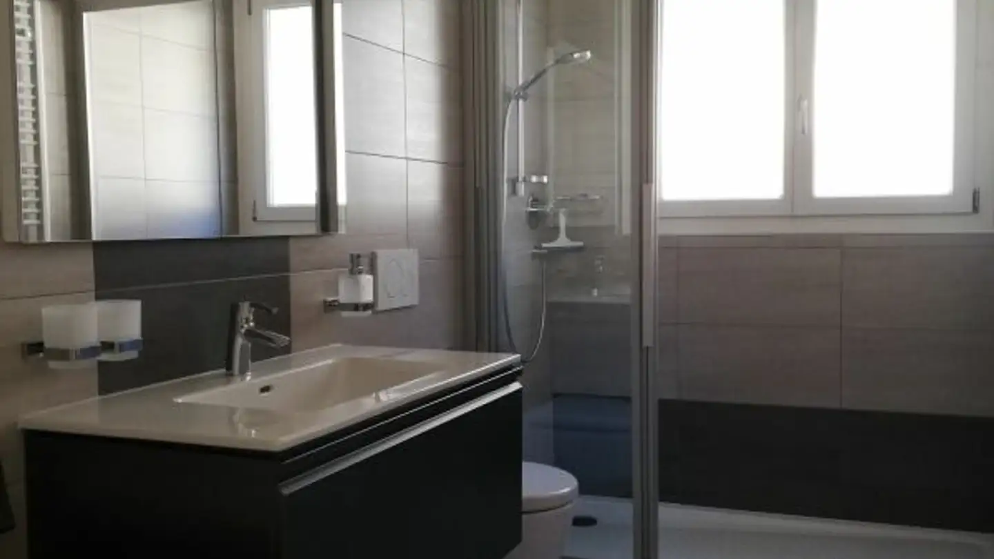 Appartamento in affitto - Rue Agassiz 1, 2610 St-Imier - Photo 2