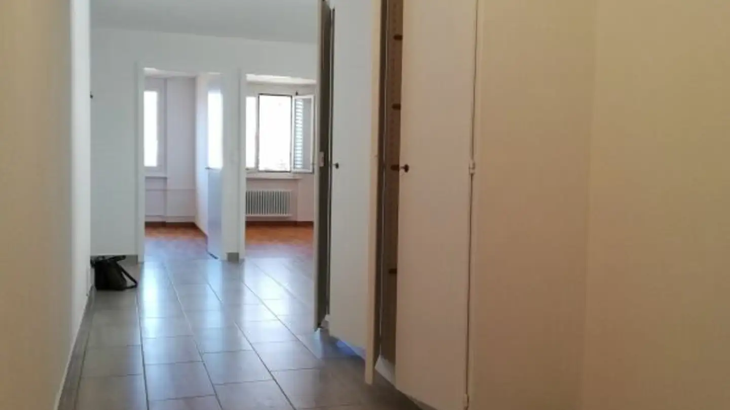 Appartamento in affitto - Rue Agassiz 1, 2610 St-Imier - Photo 3