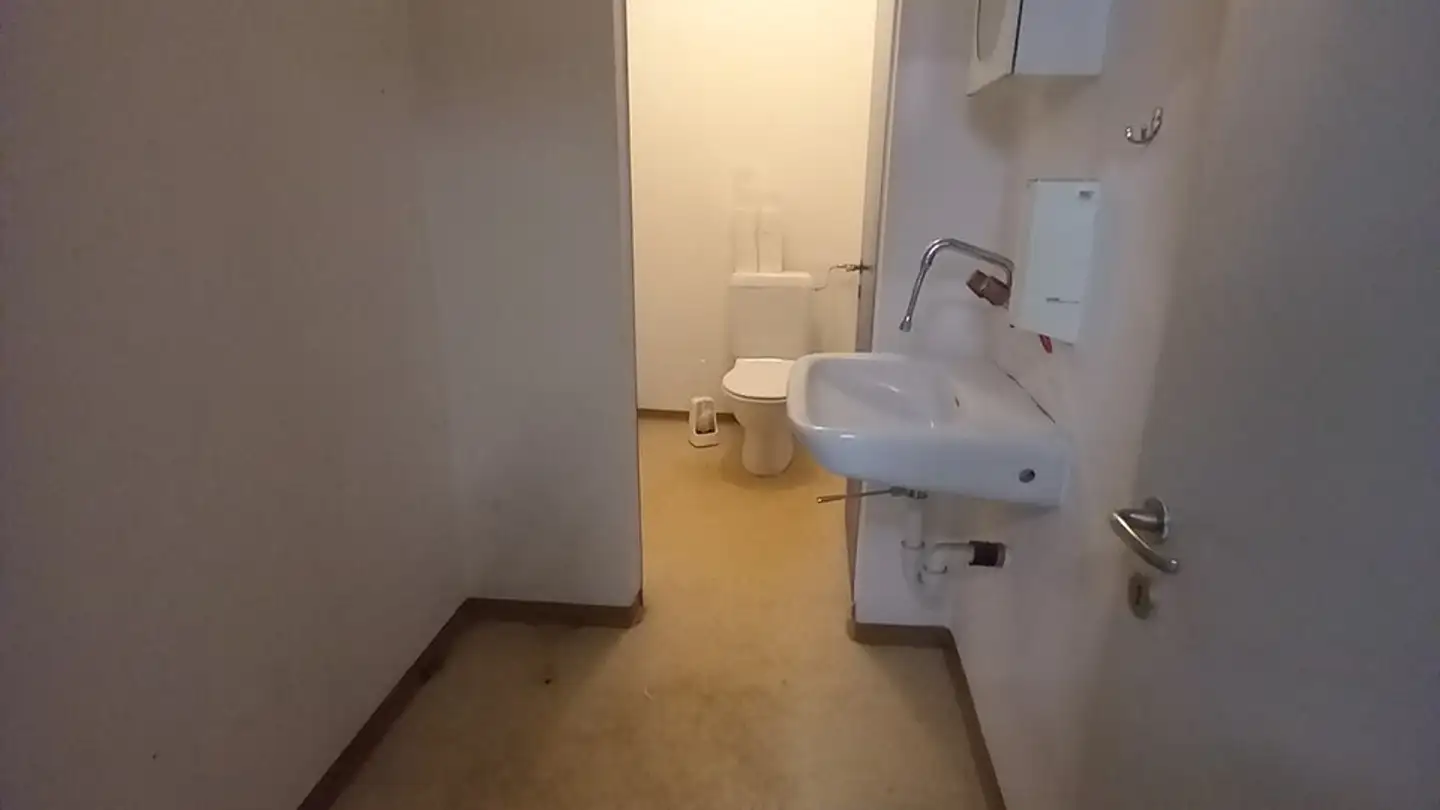 Shop for rent - 3400 Burgdorf - Photo 3