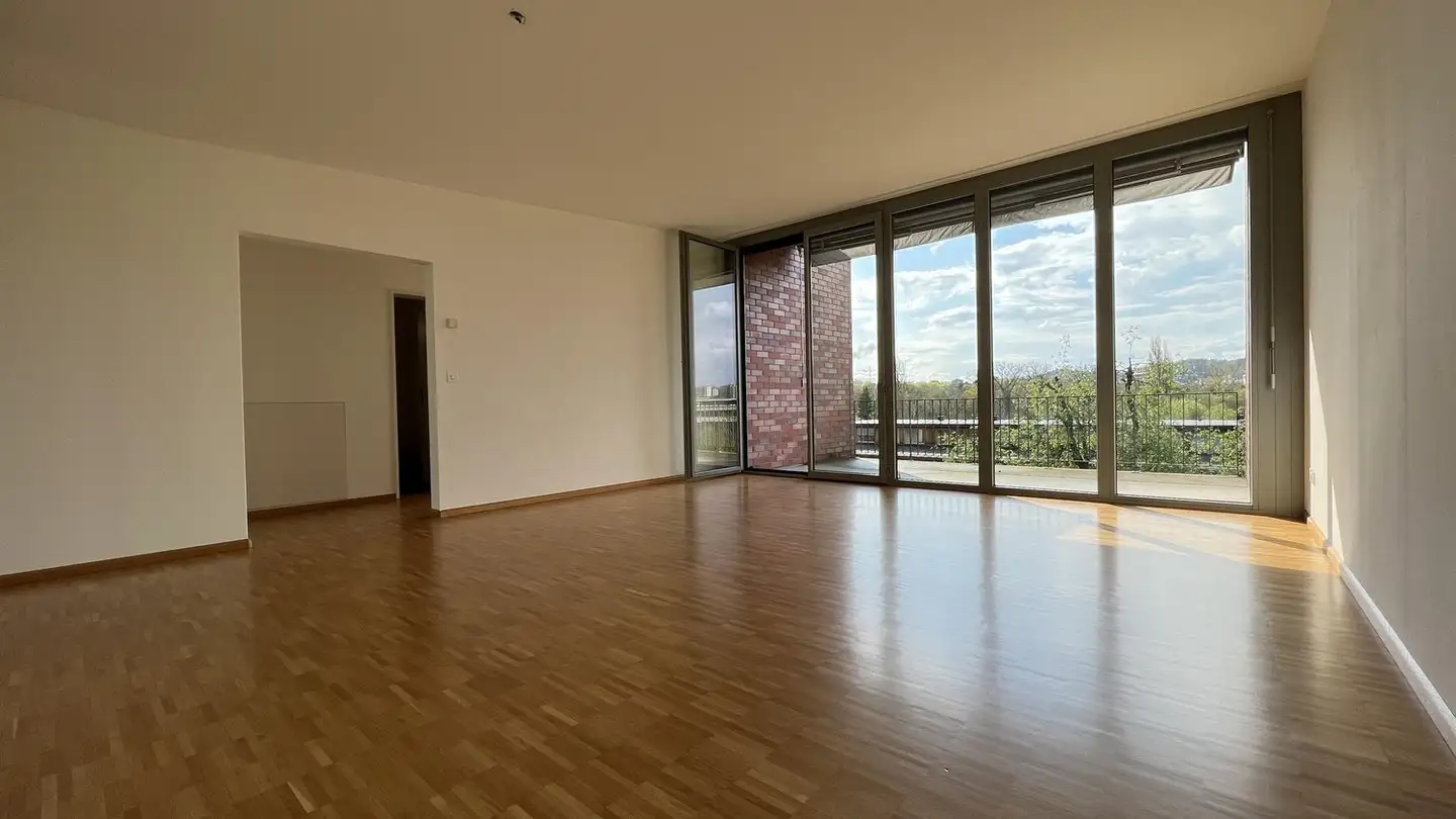 Dachgeschosswohnung mieten - In Der Schappe 1, 4144 Arlesheim