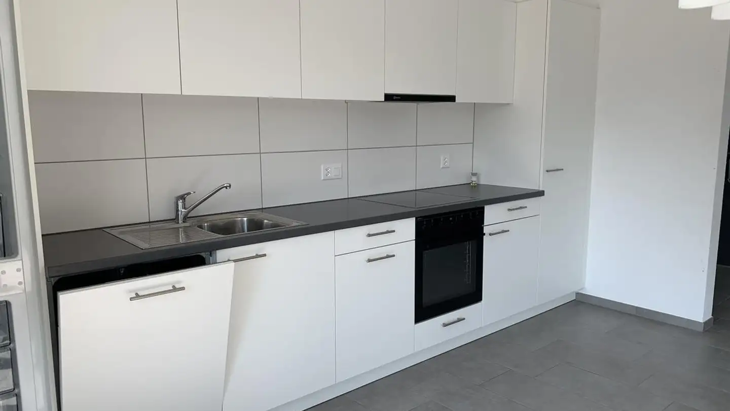 Appartement à louer - Avenue De La Gare 11, 1523 Granges-près-Marnand - Photo 2