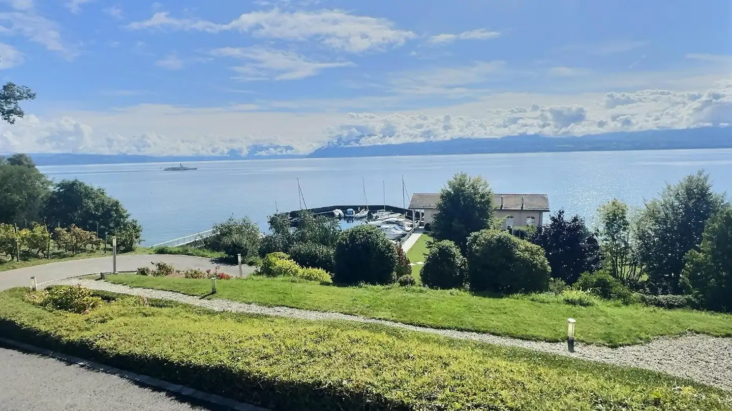 Apartment for sale - 1162 St-Prex - Photo 2