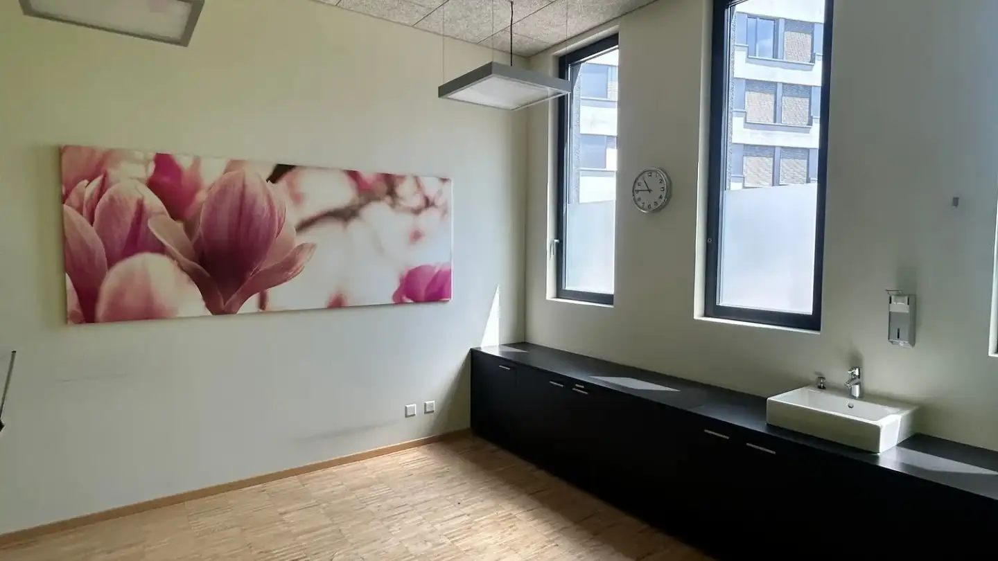 Medical practice for rent - Bleienbachstrasse 15, 4900 Langenthal - Photo 2