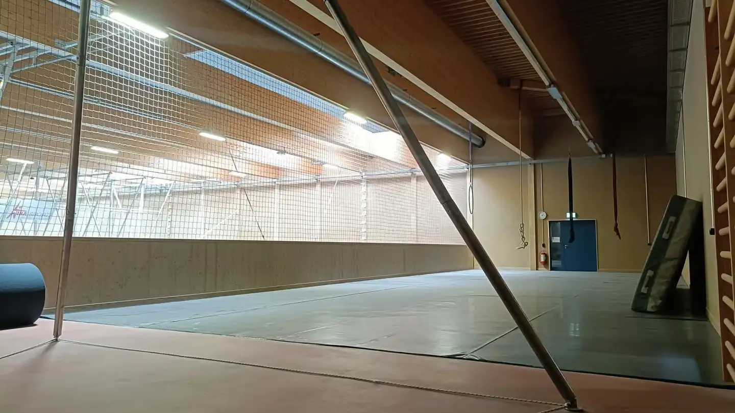 Commercial à louer - Chemin Du Tennis / Tennisweg 1, 2504 Biel/Bienne - Photo 4