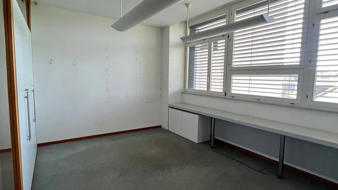Storage space for rent - Garstligweg 8, 8634 Hombrechtikon