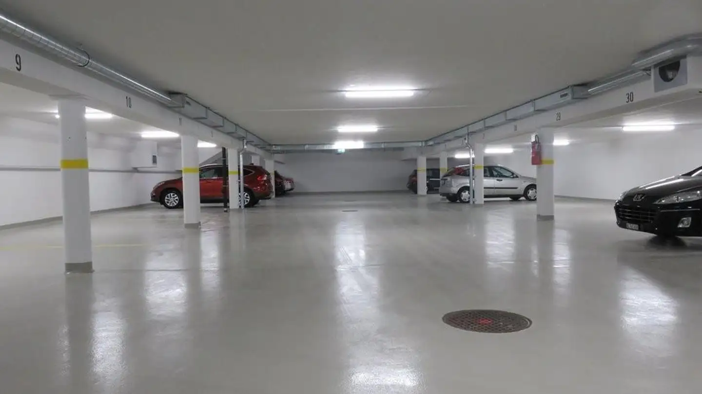 Place de parking souterraine à louer - Bümplizstrasse 58f, 3027 Bern - Photo 3