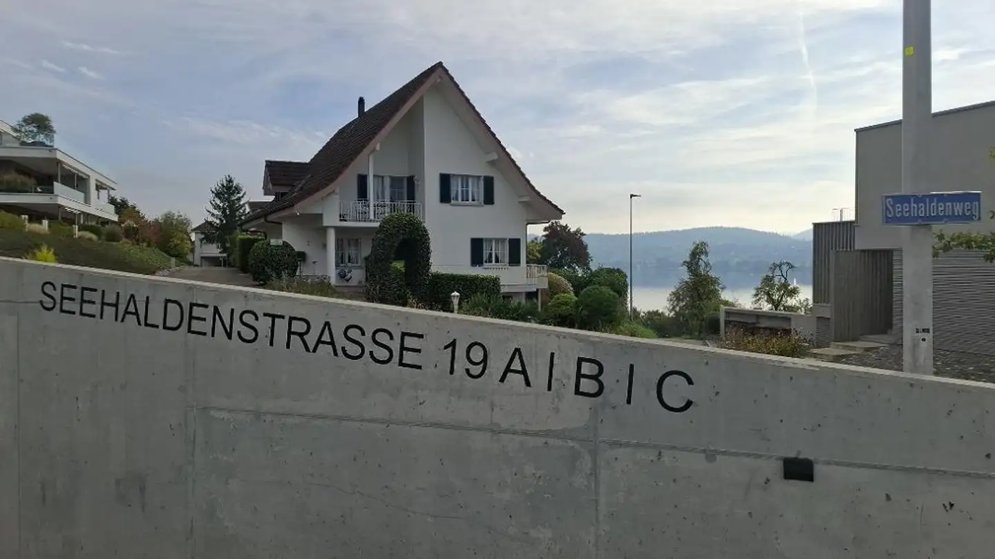 Tiefgaragenstellplatz kaufen - Seehaldenstrasse 19b, 5616 Meisterschwanden