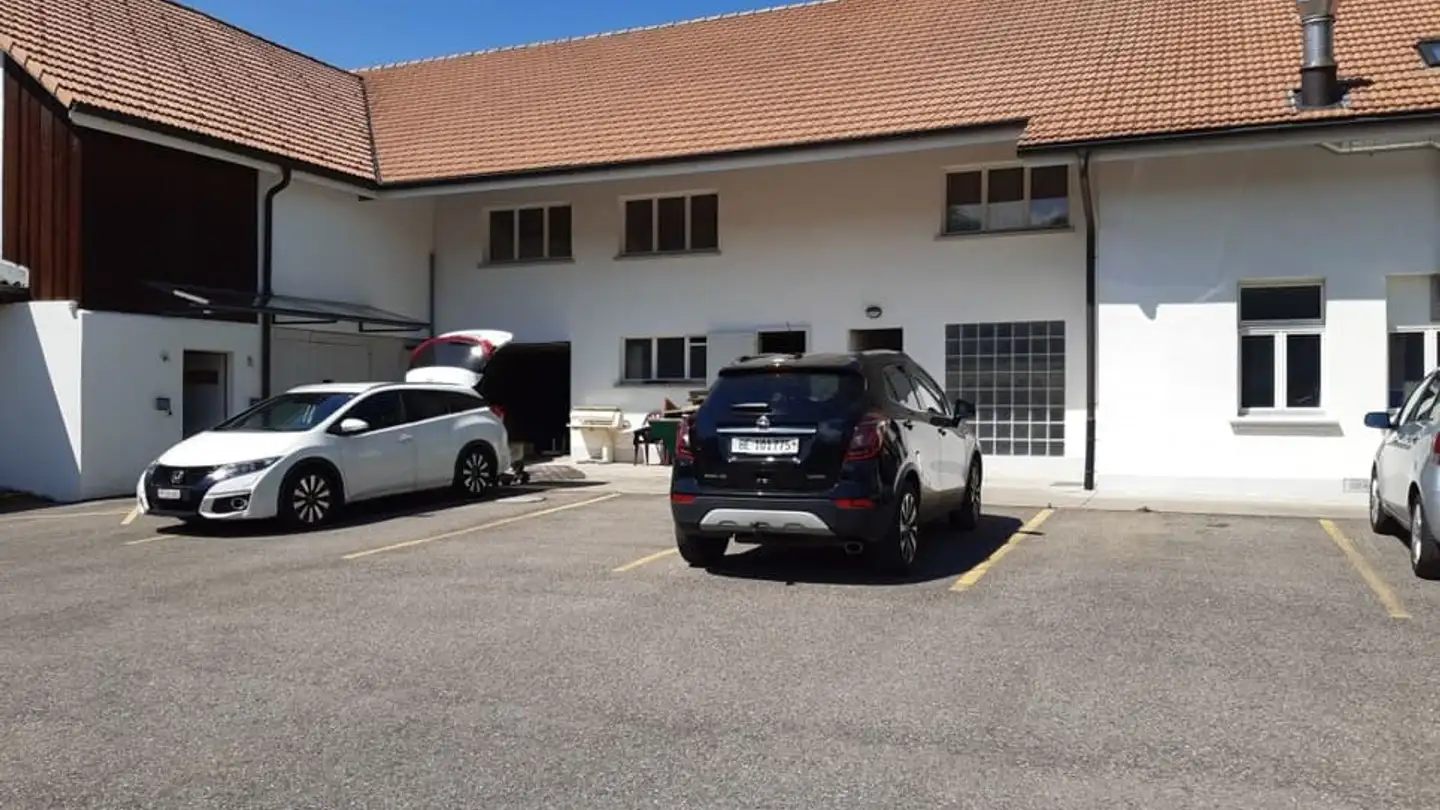 Commercial for rent - Bernstrasse 60, 3175 Flamatt