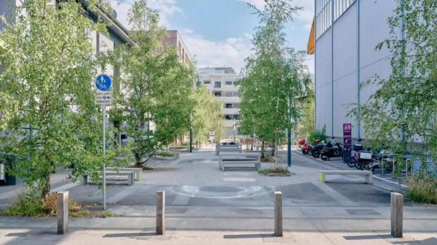 Commercial à louer - 1004 Lausanne - Photo 2