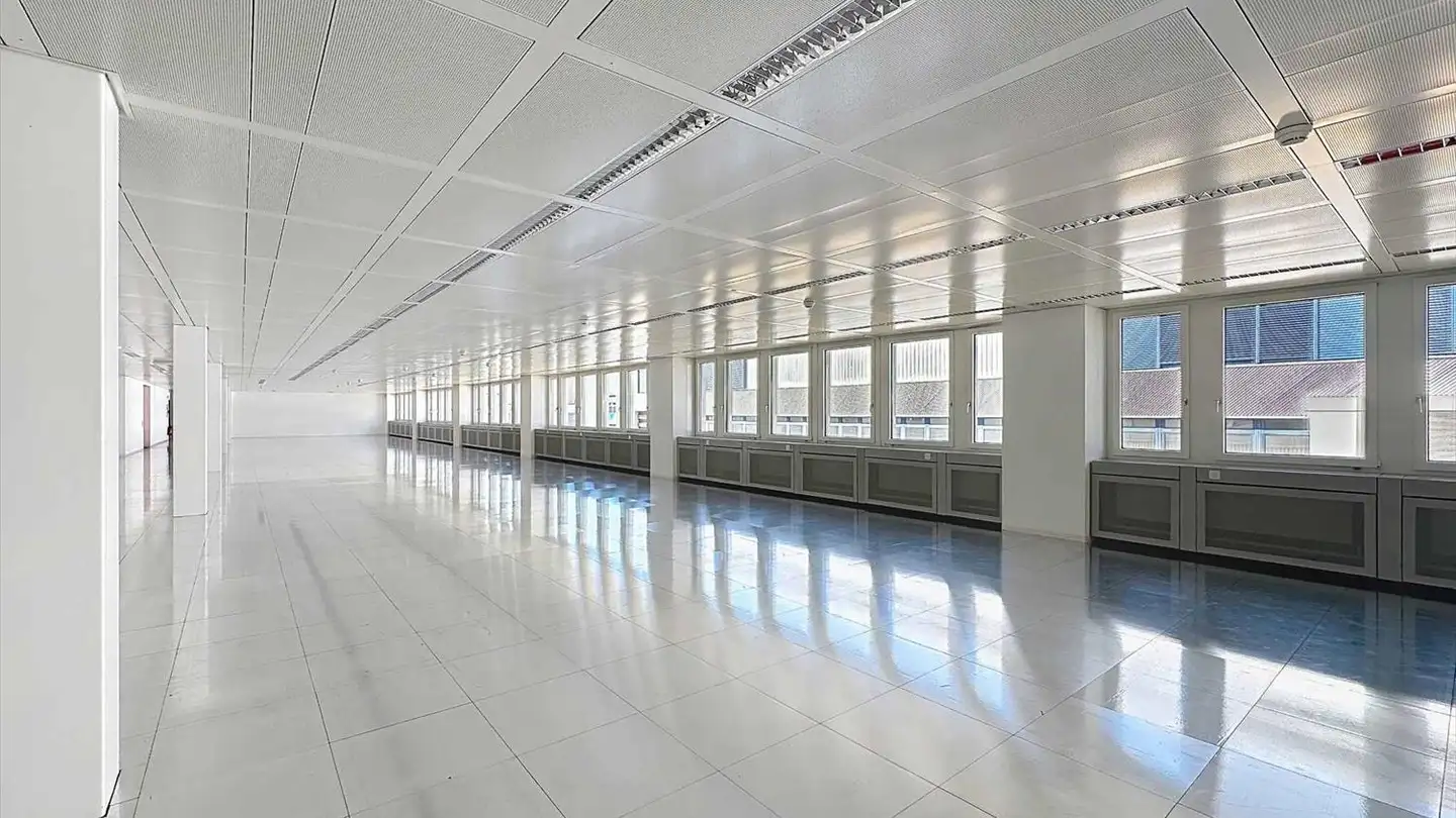 Commercial à louer - 1004 Lausanne - Photo 3