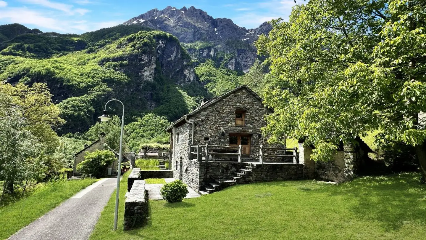 Casa singola in vendita - 6690 Cavergno - Foto 2