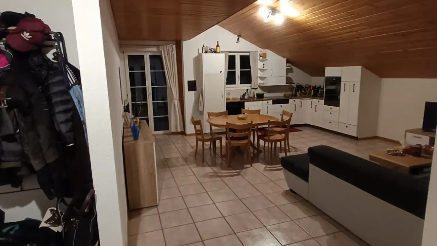 Appartement à louer - Les Peignières 75, 2362 Montfaucon - Photo 4
