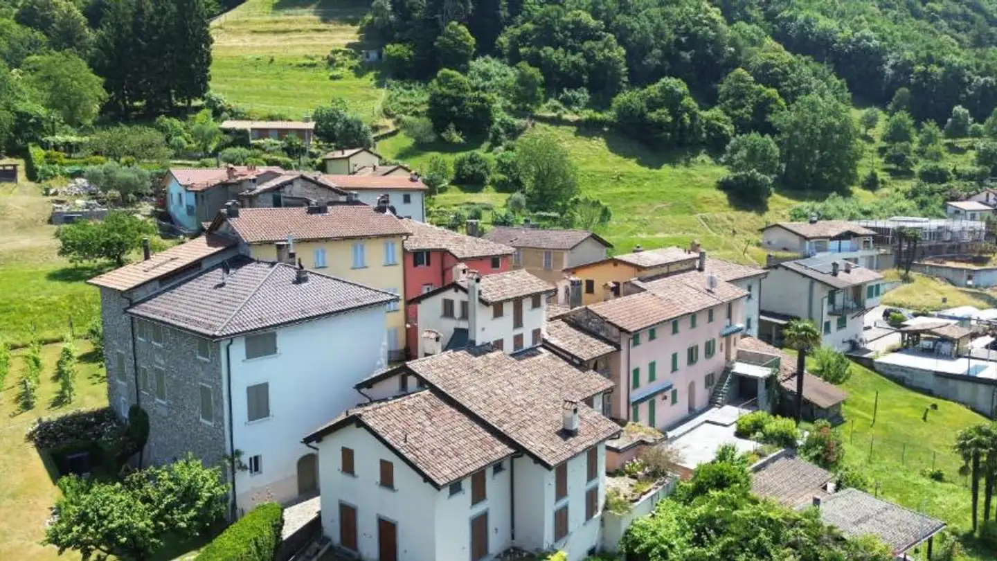 Semi-detached house for sale - 6823 Pugerna