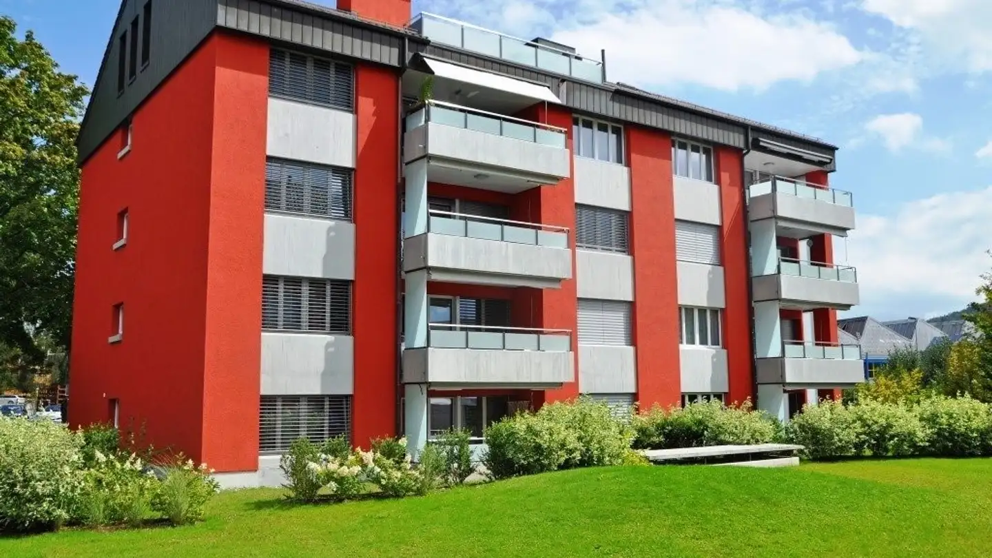 Garage individuel à louer - St. Galler Strasse 212b, 9200 Gossau SG