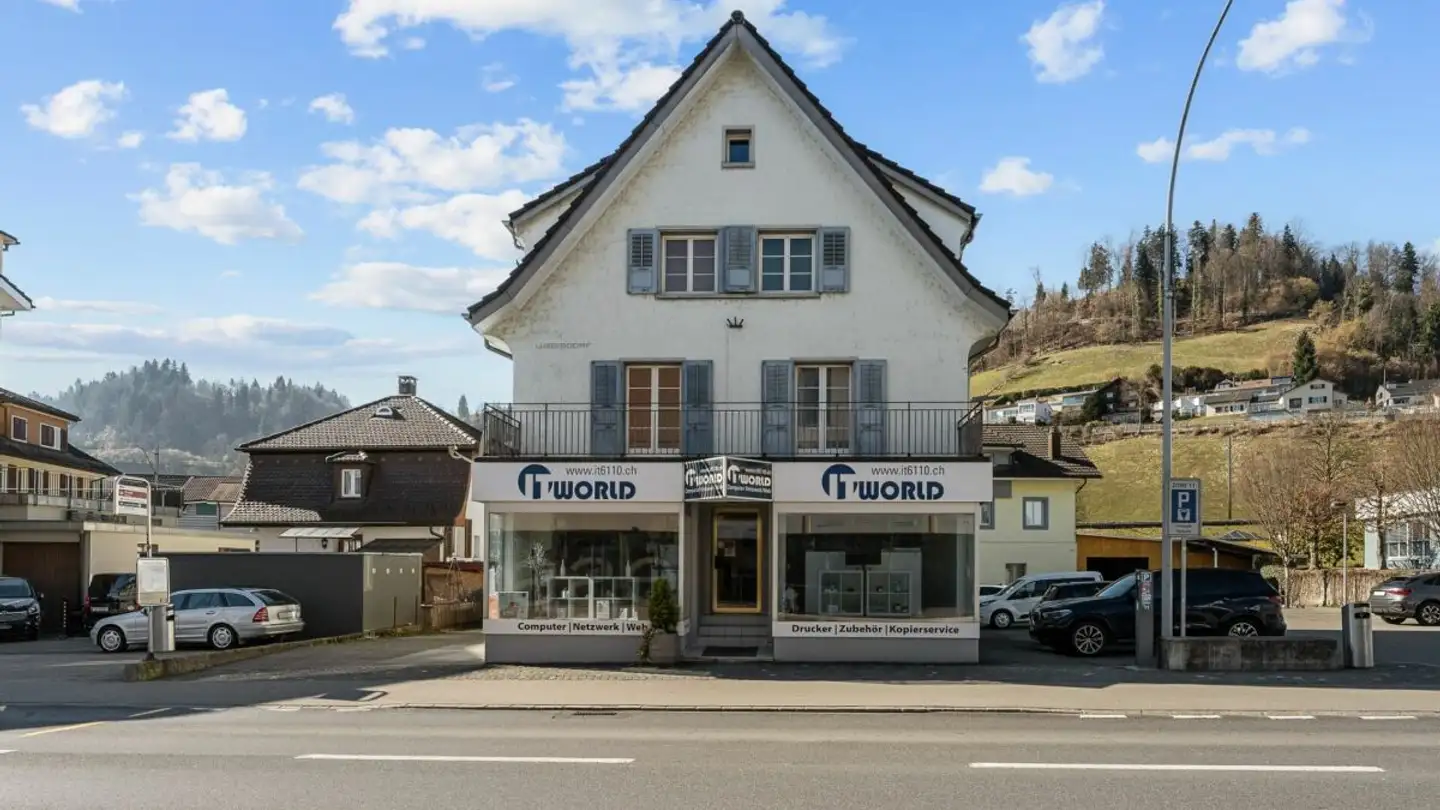 Grande magazzino in vendita - Menznauerstrasse 5, 6110 Wolhusen