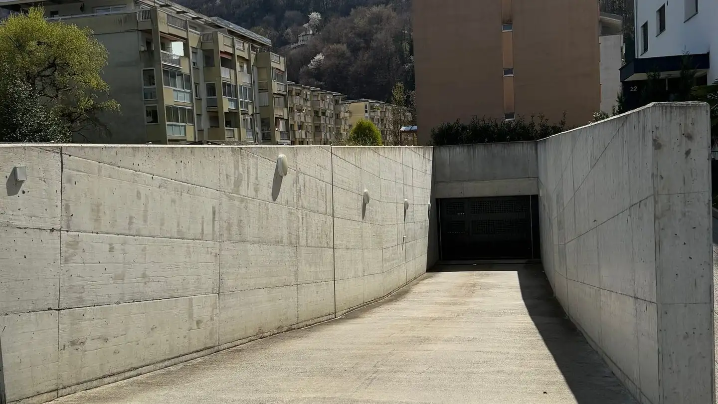 Underground parking space for rent - Avenue Du Simplon 22, 1870 Monthey