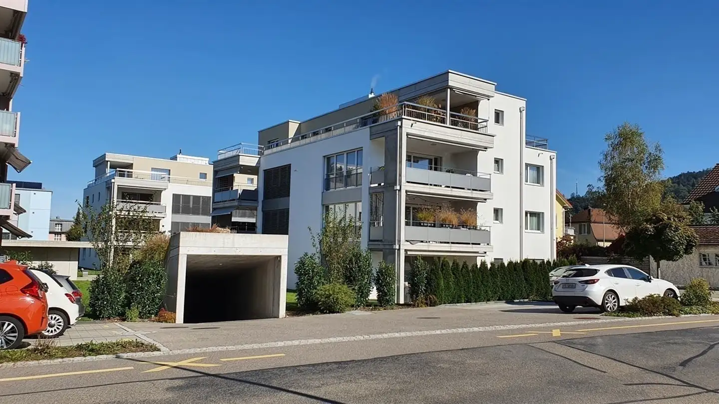 Garage individuel à louer - Lindenstrasse 12d, 8370 Sirnach