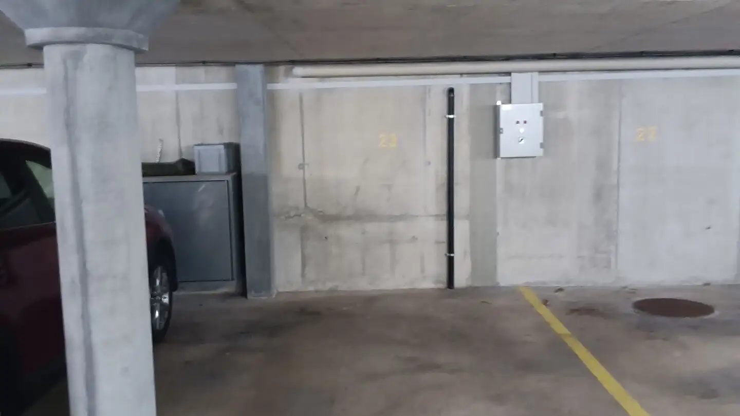 Garage singolo in affitto - Allée Johann-Heinrich-Pestalozzi / Johann-Heinrich-Pestalozzi-Allee 103, 2503 Biel/Bienne - Foto 2