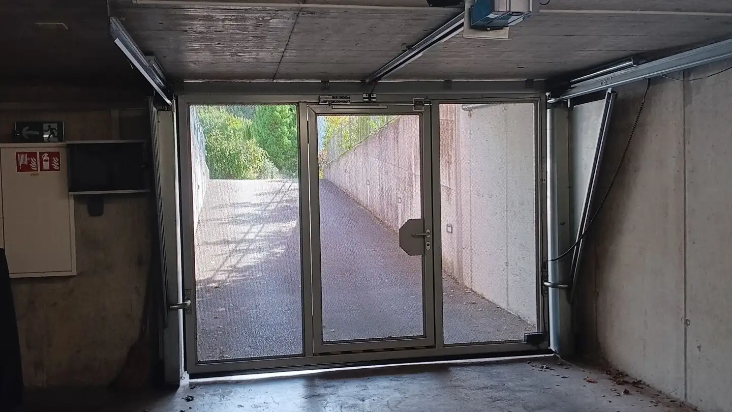 Garage singolo in affitto - Allée Johann-Heinrich-Pestalozzi / Johann-Heinrich-Pestalozzi-Allee 103, 2503 Biel/Bienne - Foto 3