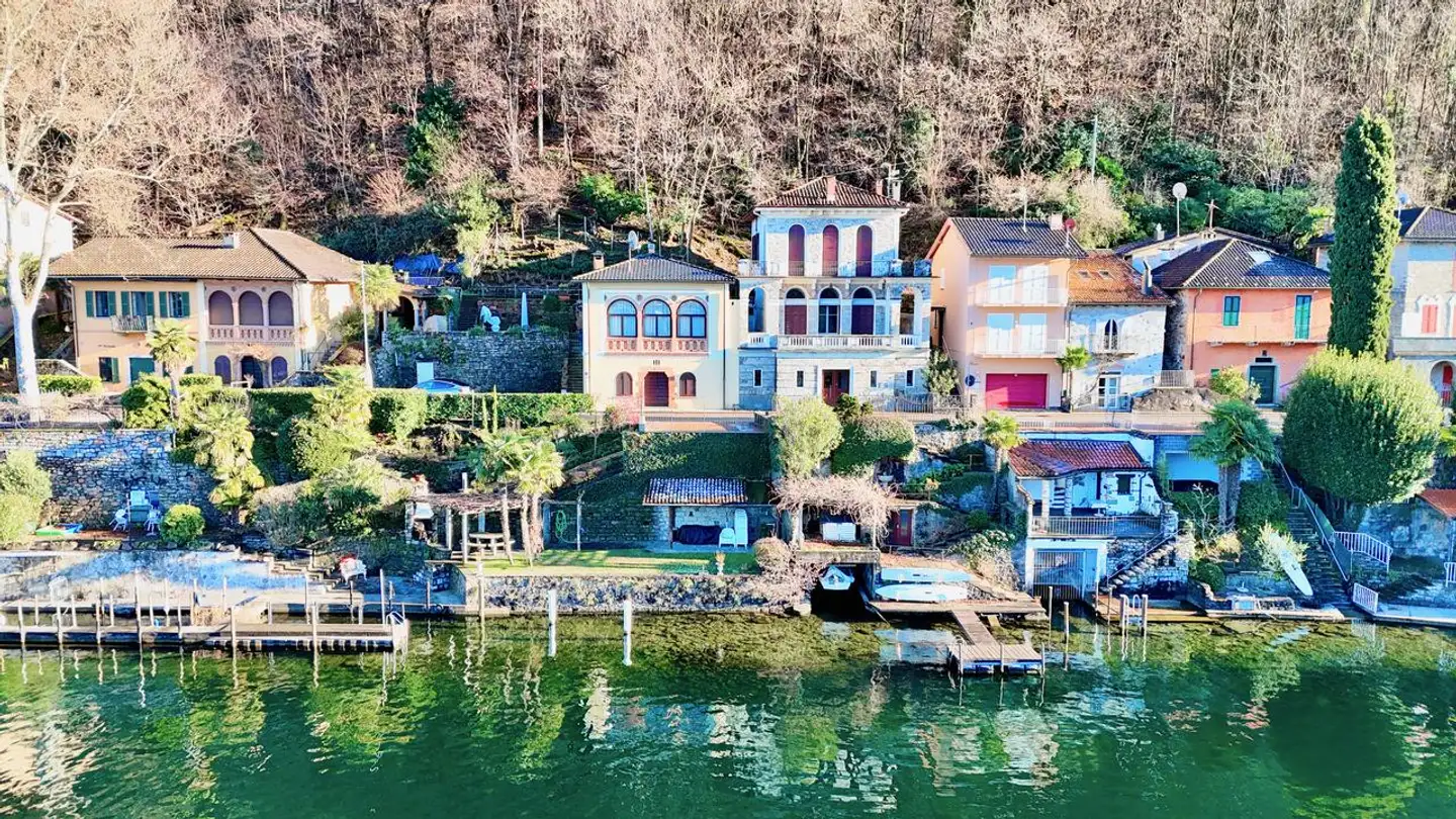 Villa for sale - Riva Di Cantin Da Figin 12, 6922 Morcote