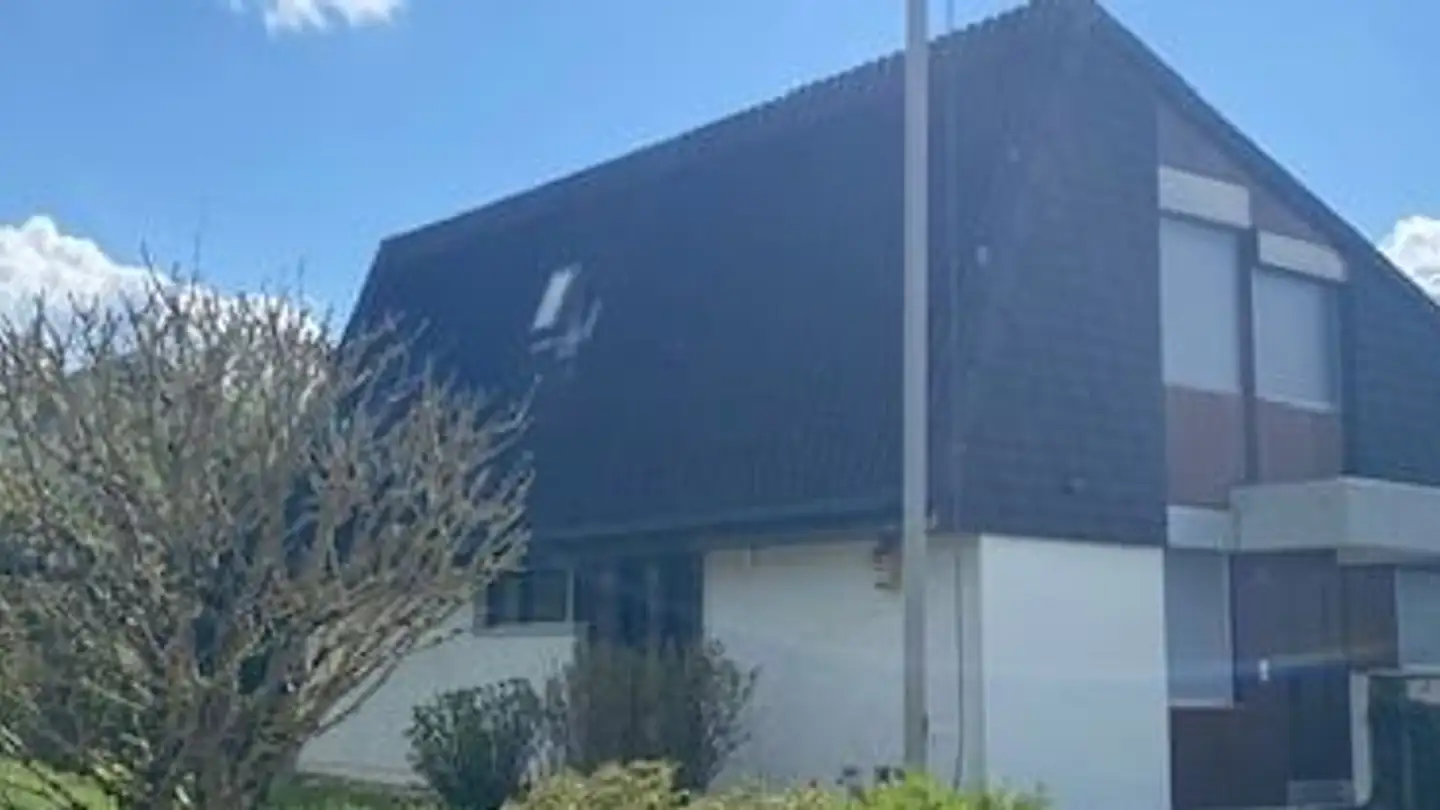 Single house for rent - Fränzli-Weg 1, 8192 Glattfelden