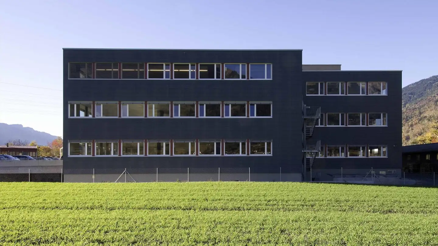 Commerciale in affitto - Karlihofstrasse 7, 7208 Malans GR