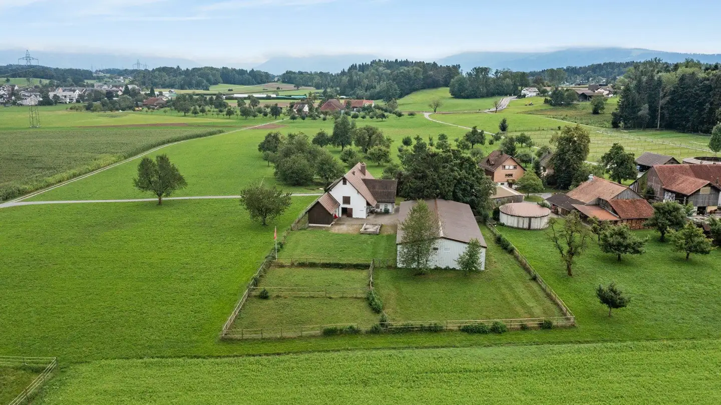 Farm for rent - 8627 Grüningen - Photo 2