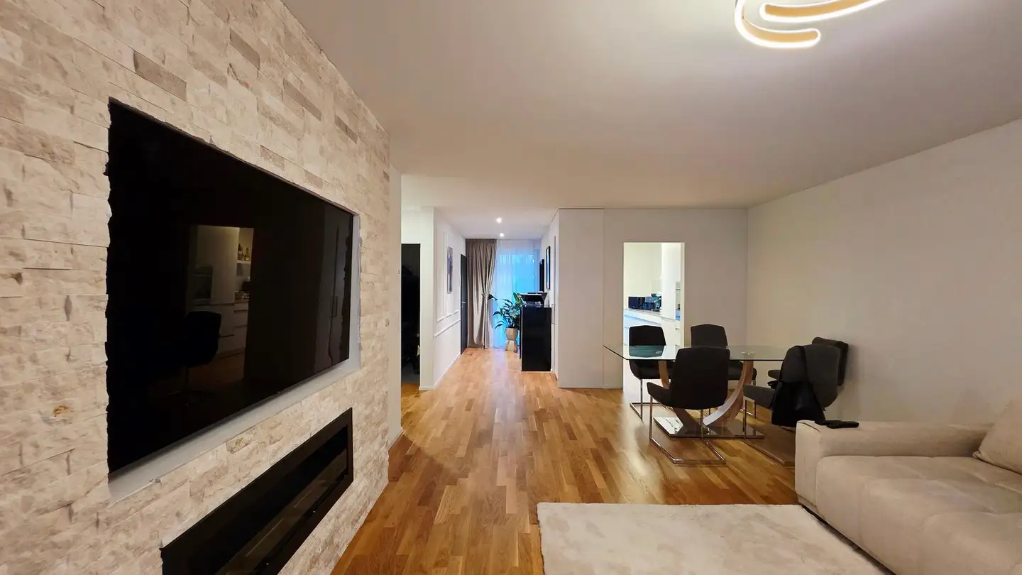 Wohnung mieten - Badenerstrasse 843, 8048 Zürich - Foto 4