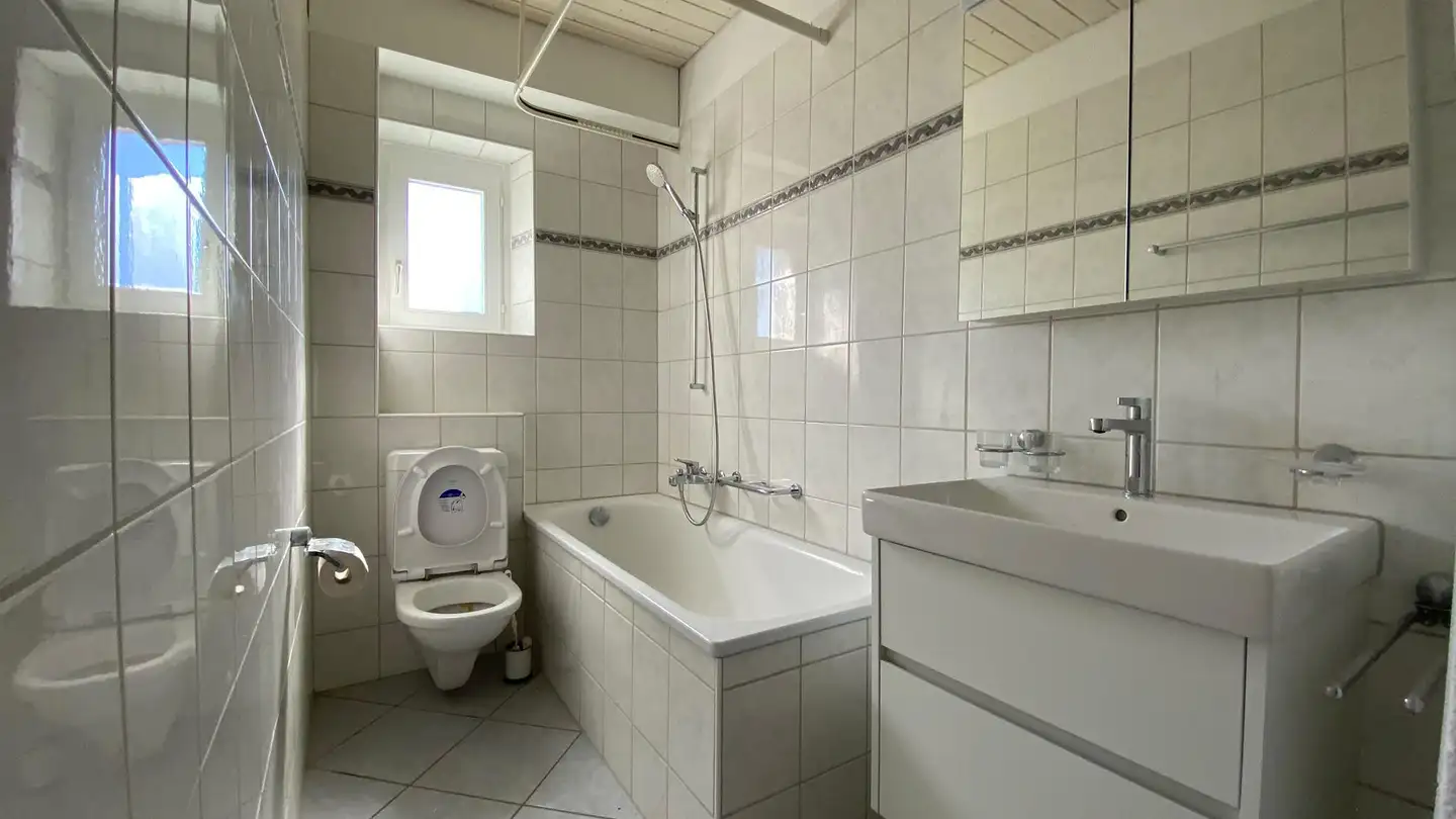 Apartment for rent - Rue Des Oeillets / Nelkenstrasse 4, 2502 Biel/Bienne - Photo 4