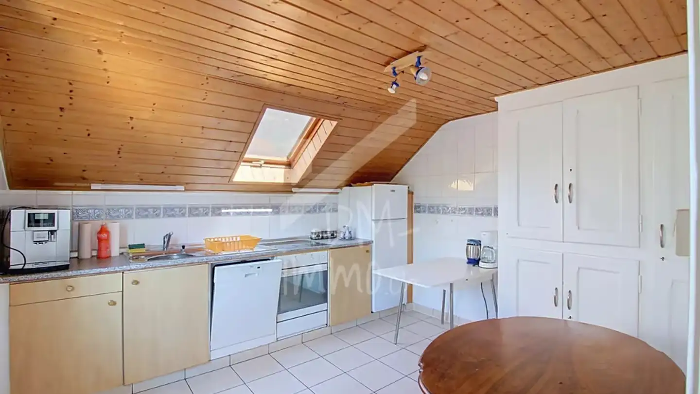 Residential building for sale - 1880 Bex - Photo 4