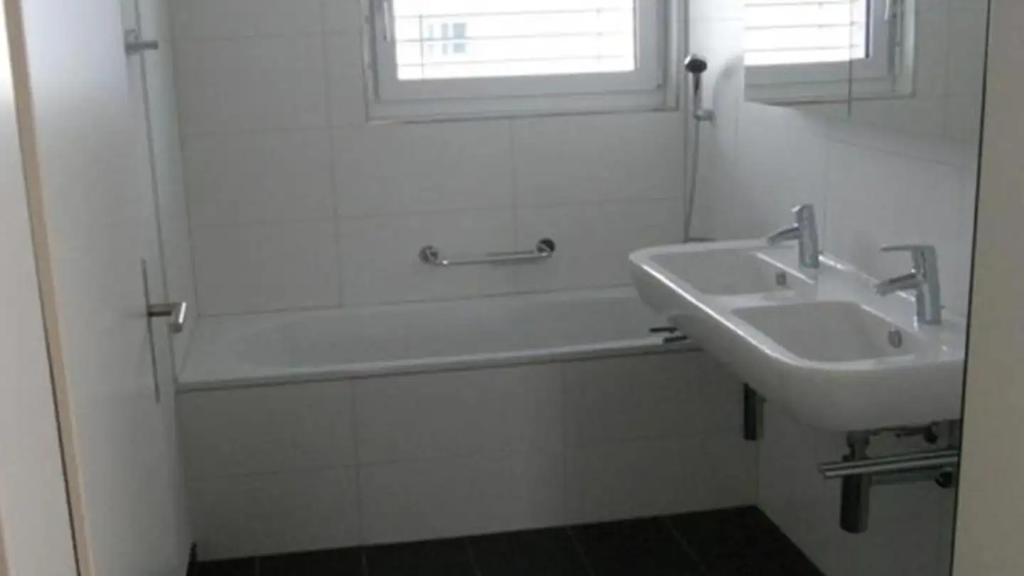 Wohnung mieten - Landstrasse 84, 8197 Rafz - Foto 4
