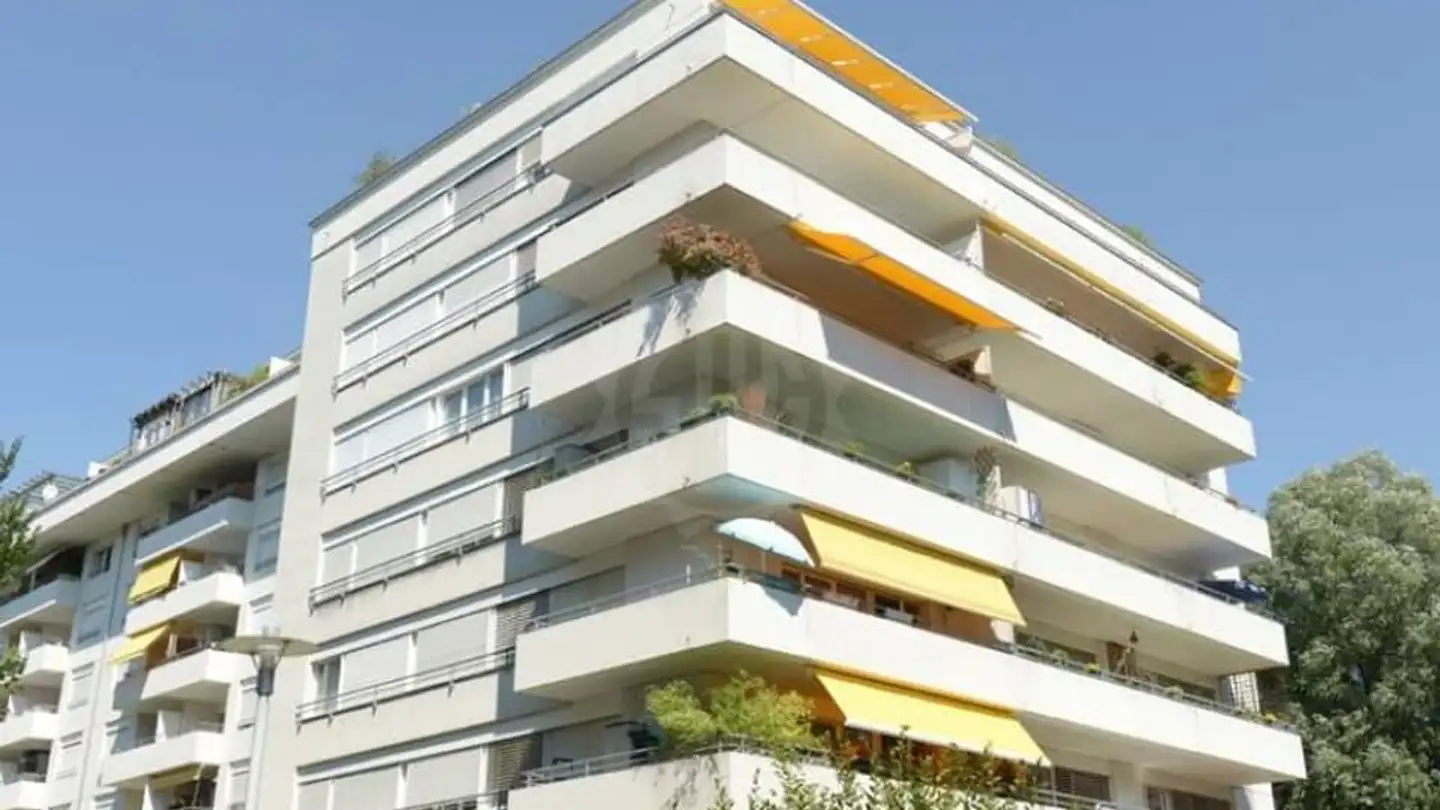Single garage for rent - Rue Daniel- Gevril 25, 1227 Carouge GE - Photo 2