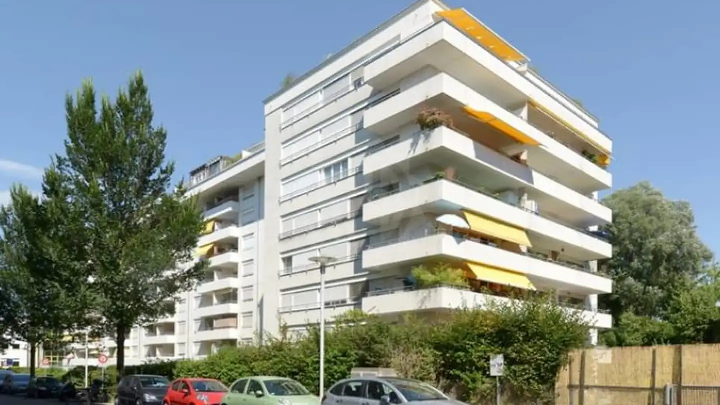 Single garage for rent - Rue Daniel- Gevril 25, 1227 Carouge GE