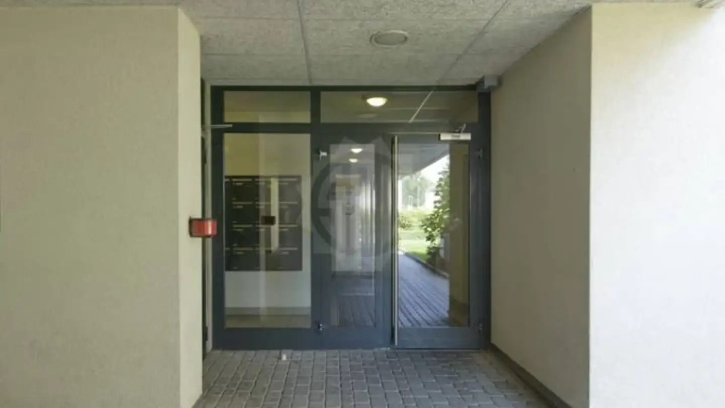 Single garage for rent - Rue Daniel- Gevril 25, 1227 Carouge GE - Photo 4