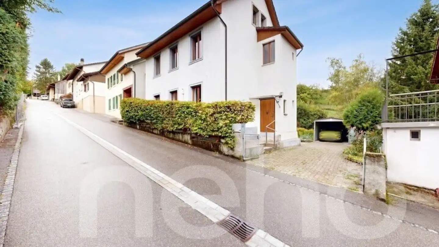 Single house for sale - 2732 Reconvilier