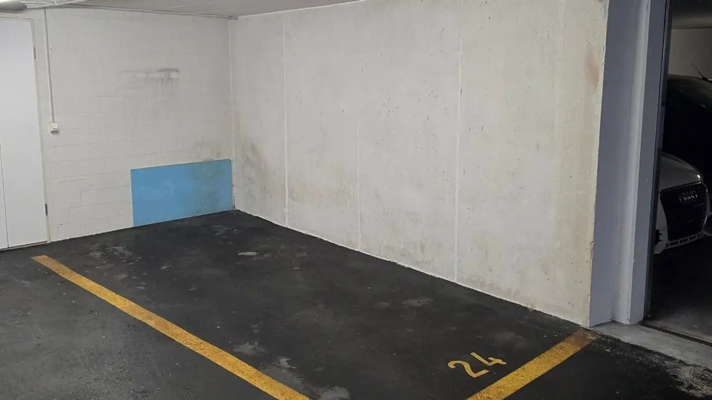 Underground parking space for rent - Geerenwiesstrasse 10, 8105 Watt