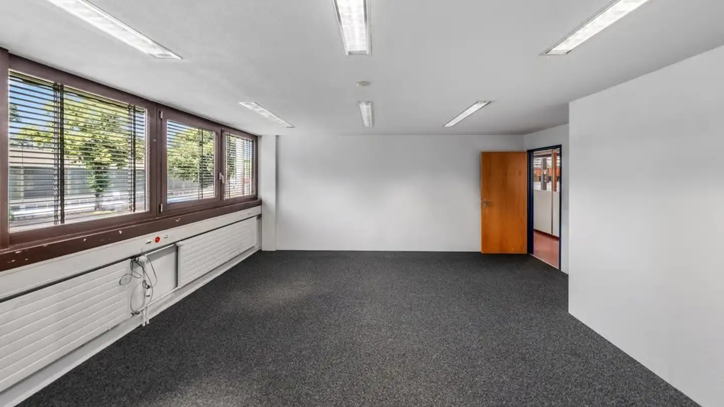 Spazio ufficio in affitto - Industriestrasse 1, 3185 Schmitten FR - Foto 2