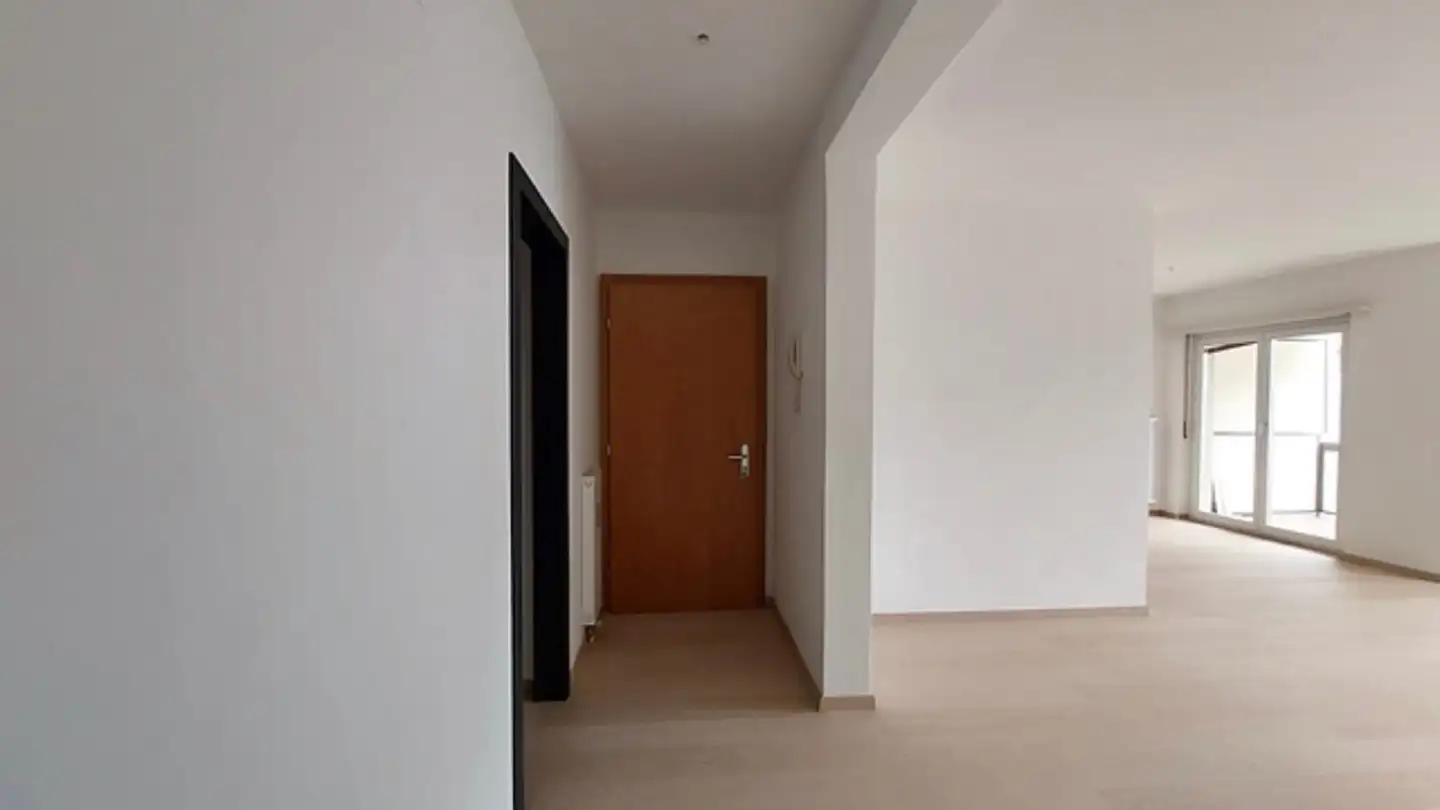 Appartement à louer - Via Del Tiglio, 6512 Giubiasco