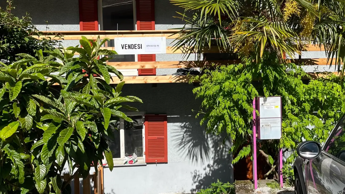 Maison individuelle à vendre - 6527 Lodrino