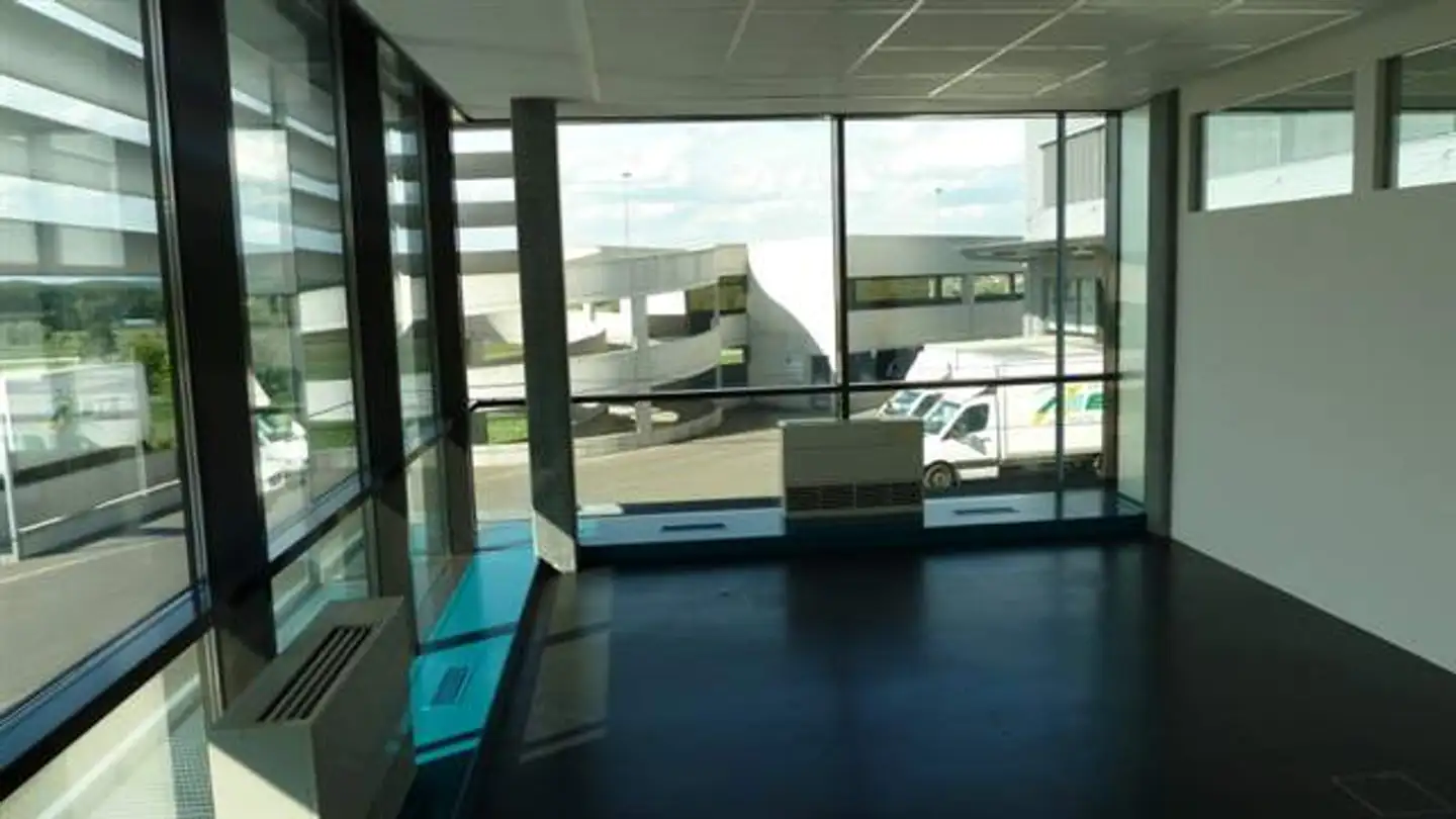 Spazio ufficio in affitto - Hauptstrasse 137, 8274 Tägerwilen - Photo 3