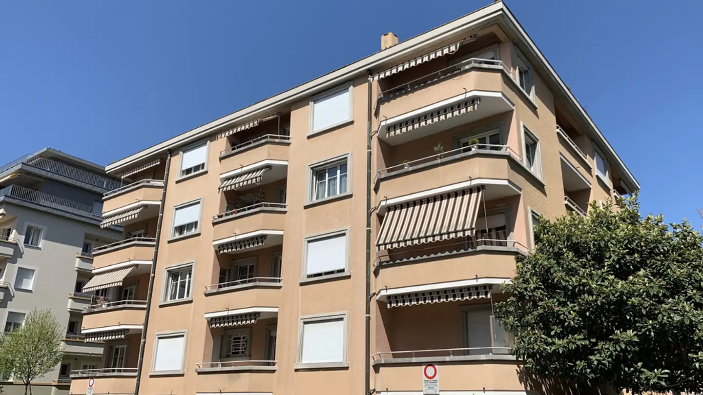 Outdoor parking space for rent - Avenue De Montchoisi, 1006 Lausanne