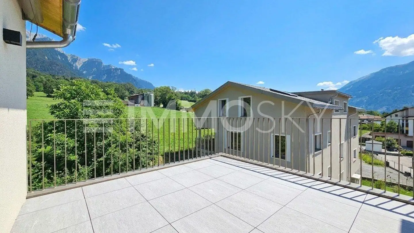 Attic flat for sale - 7203 Trimmis