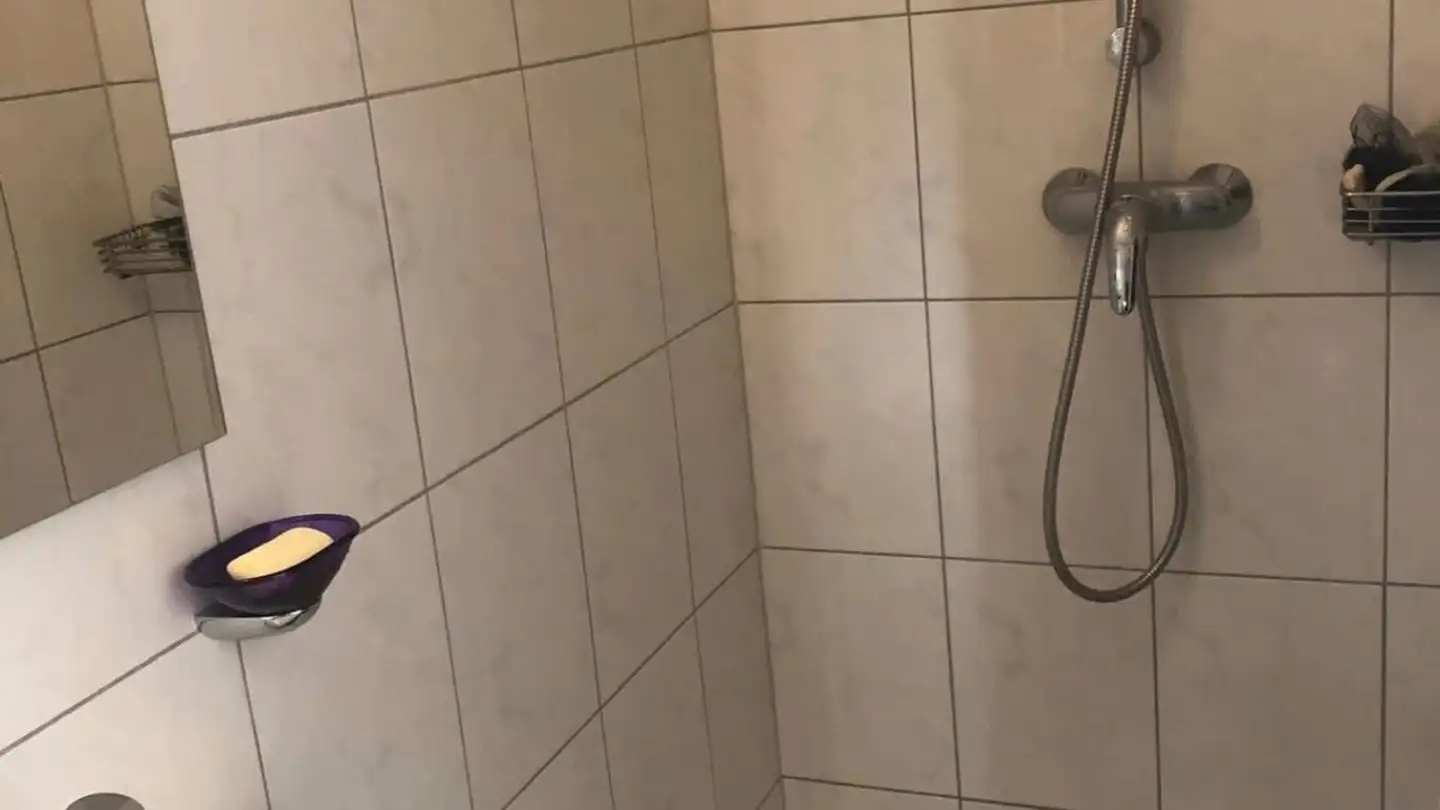 Apartment for rent - 1912 Leytron - Photo 3