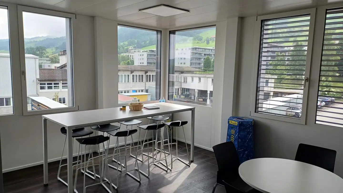 Spazio ufficio in affitto - Oberfeld 15, 6037 Root - Foto 3