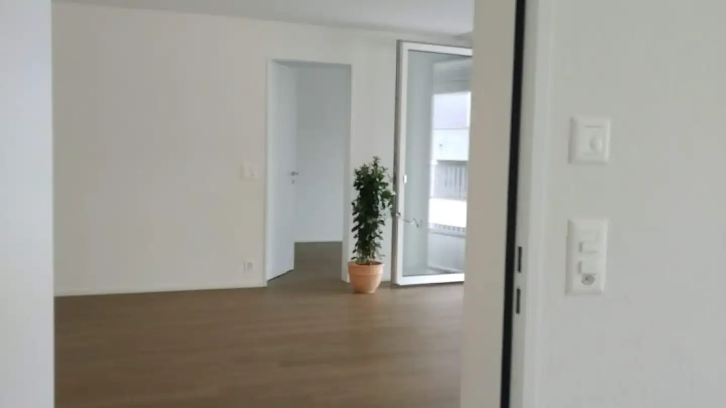 Apartment for rent - 5034 Suhr - Photo 3