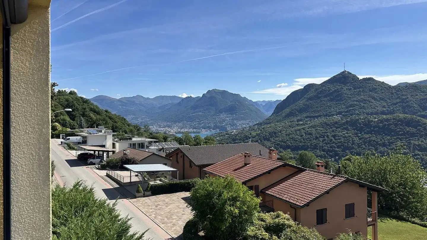 Attique à vendre - 6927 Agra
