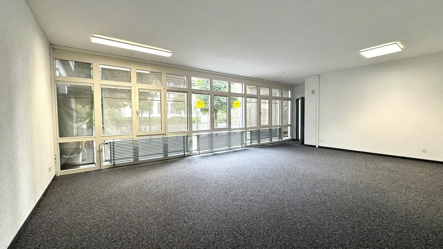 Bureau à louer - Meiniswilstrasse 2, 4912 Aarwangen