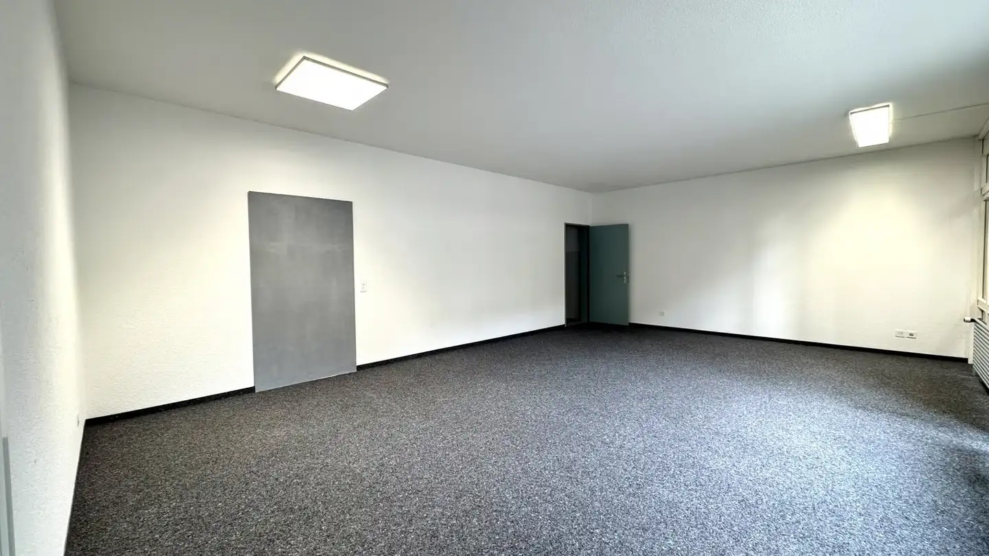 Bureau à louer - Meiniswilstrasse 2, 4912 Aarwangen - Photo 3