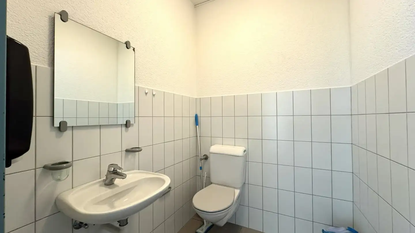Bureau à louer - Meiniswilstrasse 2, 4912 Aarwangen - Photo 4