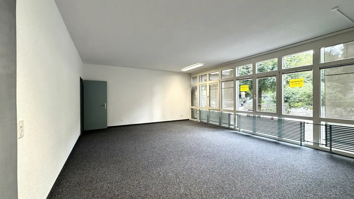 Bureau à louer - Meiniswilstrasse 2, 4912 Aarwangen - Photo 2